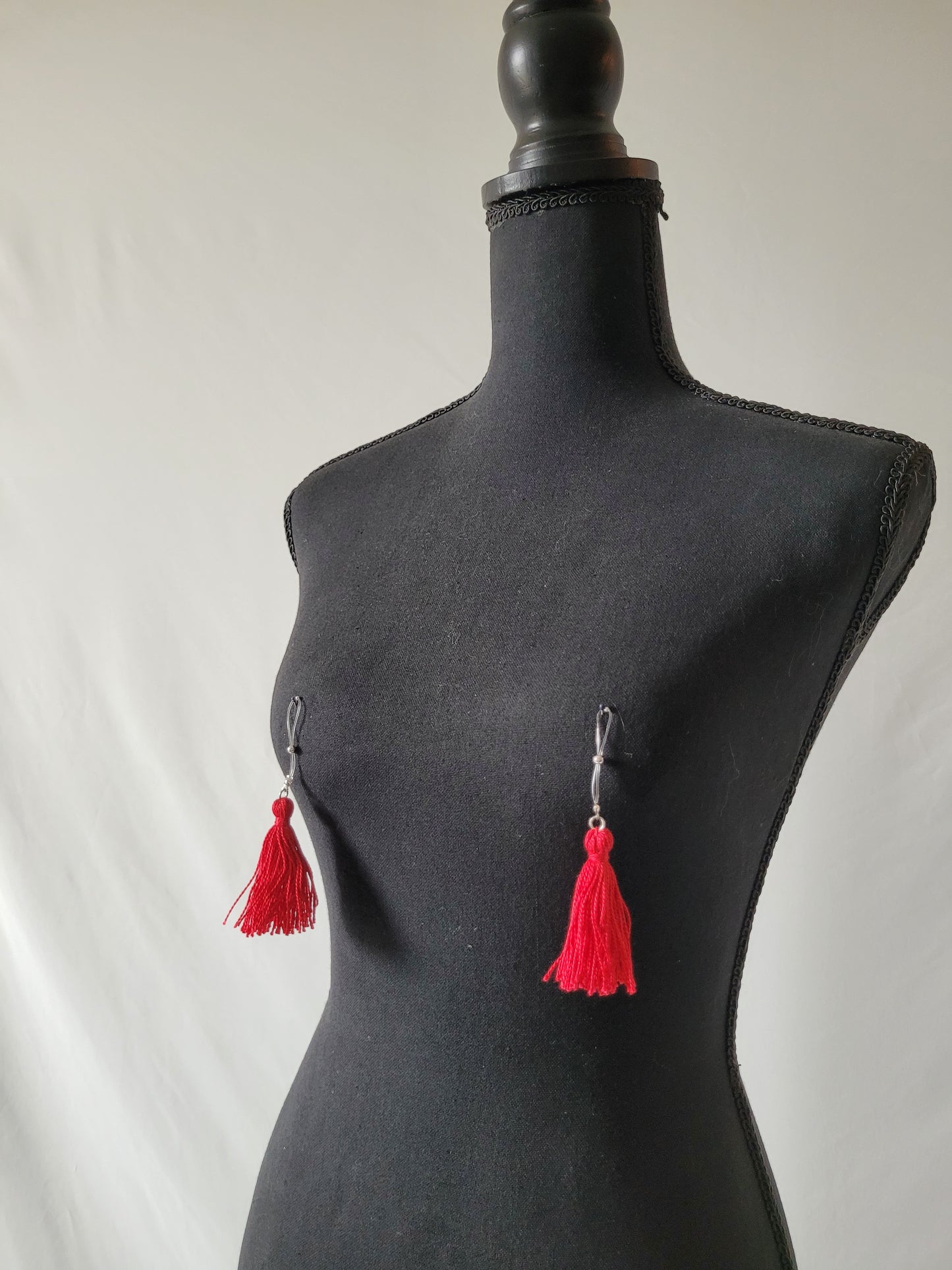 Non-Piercing Nipple Tassels