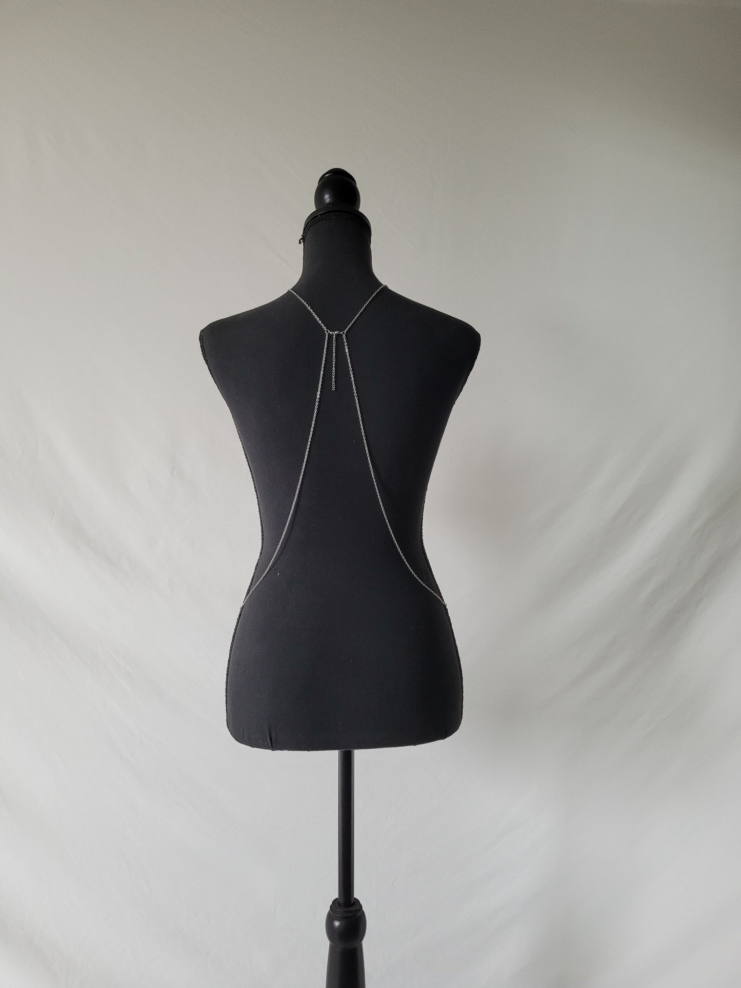 Geometric Body Chain