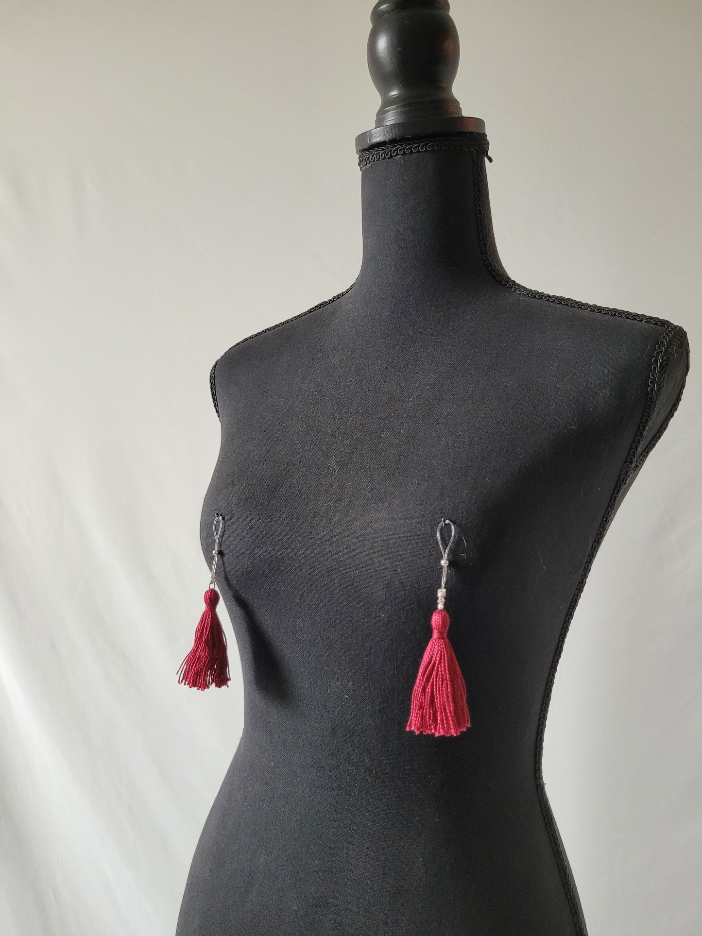 Non-Piercing Nipple Tassels – Ji Hee Jewelry